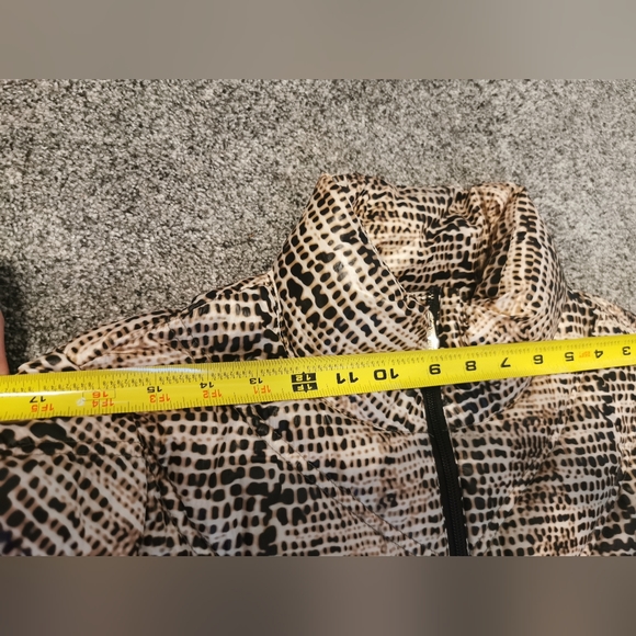 Calvin Klein Packable lightweight Premium Down Jacket Parka size M - Picture 8 of 13